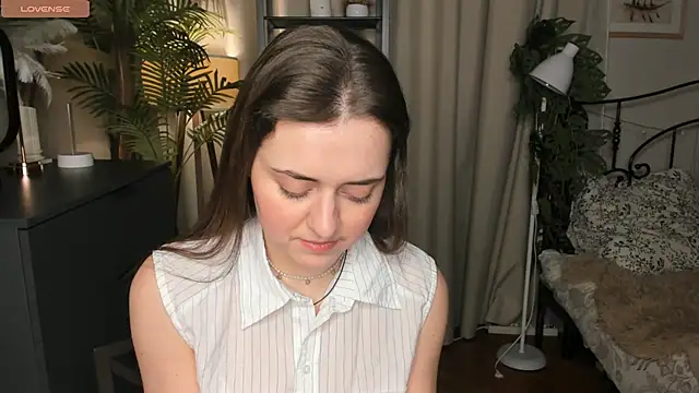 ThelmaJusto online show from 12-05-25, 03:43