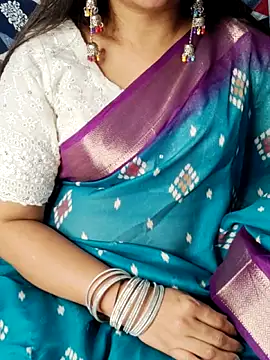 traditional Jaanvi online show from 02-05-26, 02:46