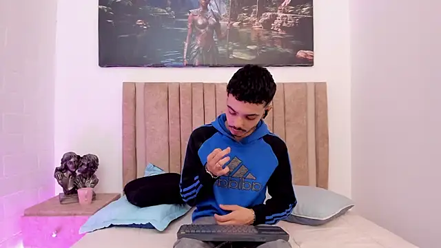 Timothe Evans online show from 12-03-25, 04:02