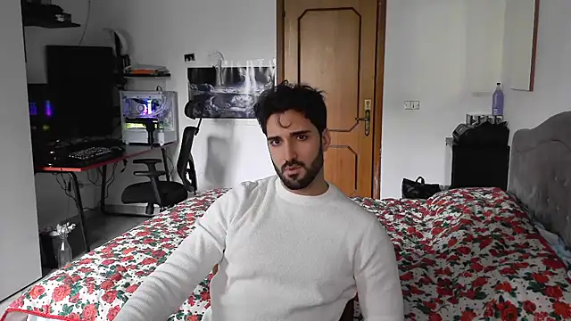 Snapshot of Al3xox02 chatting on 01-07-26, 12:21 Al3xox02 online show from 01-07-26, 12:21