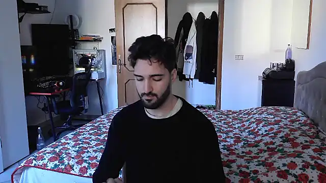 Snapshot of Al3xox02 chatting on 01-08-26, 11:38 Al3xox02 online show from 01-08-26, 11:38