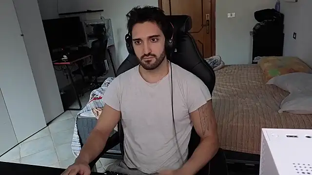 Al3xox02 online show from 02-15-26, 11:31