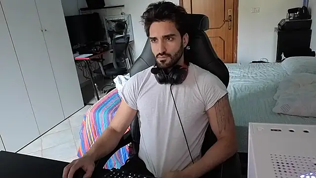 Al3xox02 online show from 04-03-26, 10:00