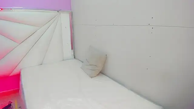 cielooo  online show from 12-14-25, 08:58