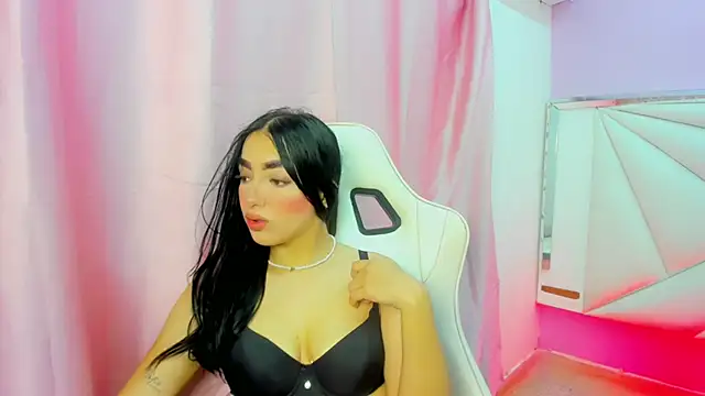 cielooo  online show from 12-15-25, 08:25