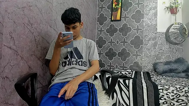 sexyboys cutex18 online show from 02-14-26, 11:05