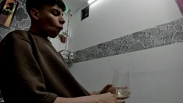 sexyboys cutex18 online show from 02-26-26, 03:06