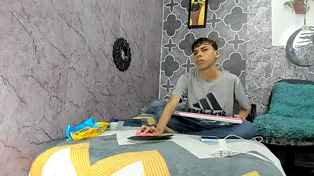 sexyboys cutex18 online show from 12-18-25, 08:34