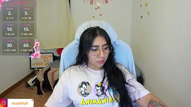 LoveLyy- online show from 10-15-25, 09:01