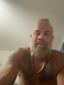 Snapshot of Muscledick40 chatting on 07-03-26, 02:18 Muscledick40 online show from 07-03-26, 02:18