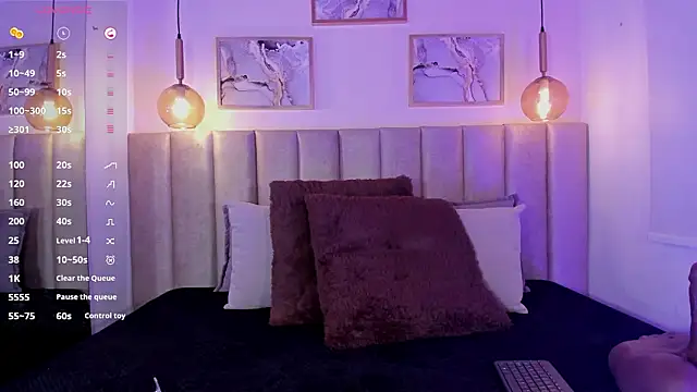 lena martinn online show from 02-10-26, 07:35