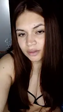 Snapshot of cieloking09 chatting on 04-25-26, 06:49 cieloking09 online show from 04-25-26, 06:49
