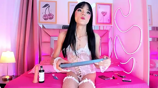 Nefera Noxx online show from 11-02-25, 04:50