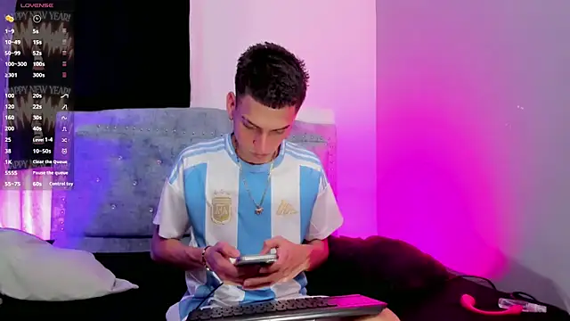 lopez and jesus online show from 10-16-25, 03:59