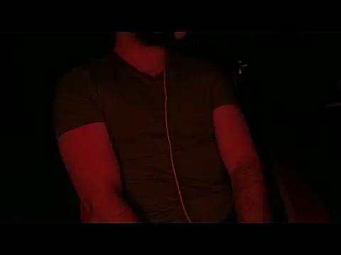 Snapshot of bimisterioso chatting on 10-18-25, 02:13 bimisterioso online show from 10-18-25, 02:13