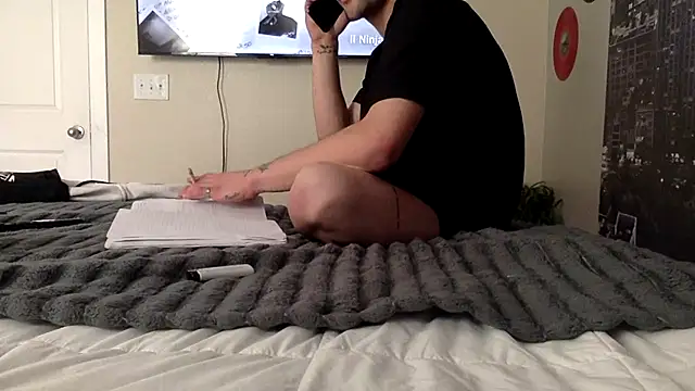 nvthvn555 online show from 11-18-25, 08:01