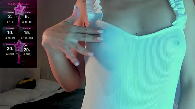 Snapshot of Mili_Milash chatting on 12-21-25, 03:52 Mili Milash online show from 12-21-25, 03:52