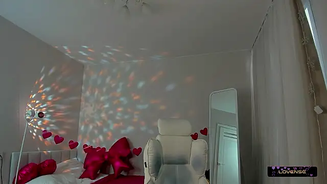 Mili Milash online show from 02-15-26, 06:03