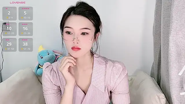 T-TeaR online show from 11-12-25, 12:15