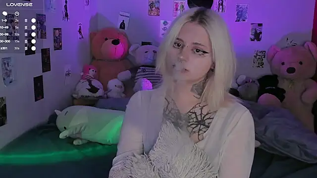 bixxxiz online show from 11-19-25, 11:10