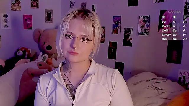 Snapshot of bixxxiz chatting on 03-02-26, 05:08 bixxxiz online show from 03-02-26, 05:08