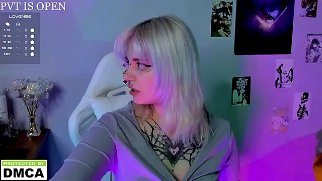 Snapshot of bixxxiz chatting on 02-02-26, 04:55 bixxxiz online show from 02-02-26, 04:55