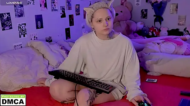 Snapshot of bixxxiz chatting on 02-17-26, 03:15 bixxxiz online show from 02-17-26, 03:15