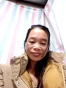 Snapshot of chieu_xinh chatting on 11-02-25, 10:31 chieu xinh online show from 11-02-25, 10:31