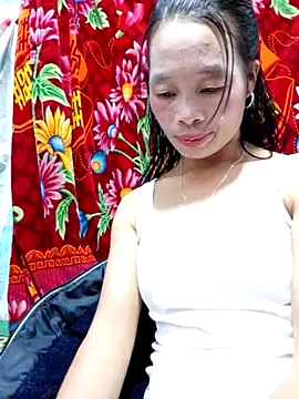 Snapshot of chieu_xinh chatting on 10-31-25, 12:02 chieu xinh online show from 10-31-25, 12:02