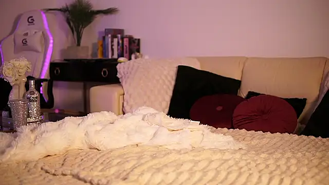 Snapshot of GiaInked chatting on 03-02-26, 07:15 GiaInked online show from 03-02-26, 07:15