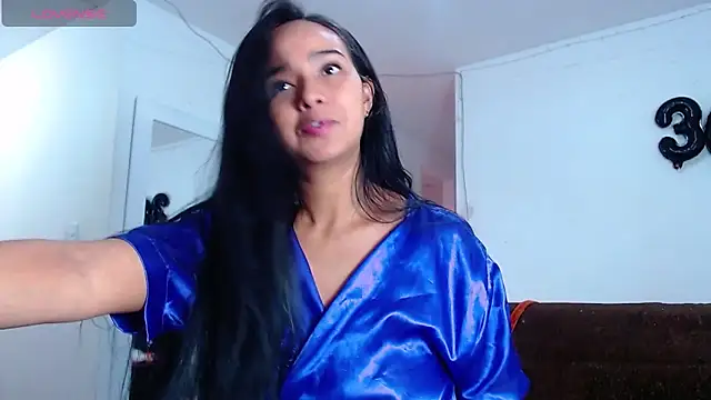 Snapshot of Kendall_honea chatting on 10-20-25, 12:49 Kendall honea online show from 10-20-25, 12:49