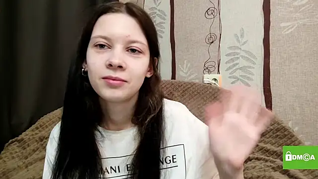 Snapshot of babylilcute chatting on 10-07-25, 11:22 babylilcute online show from 10-07-25, 11:22