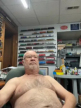 Jcaspen online show from 04-10-26, 12:56