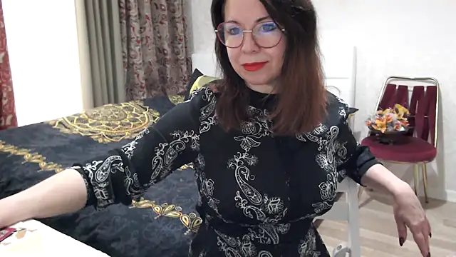 Snapshot of Arisa5000 chatting on 02-02-26, 06:23 Arisa5000 online show from 02-02-26, 06:23