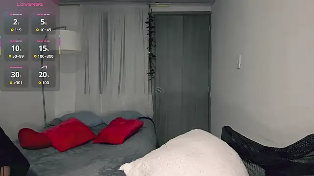 scarlett  m online show from 11-29-25, 10:15