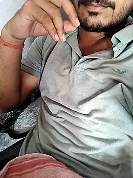 Snapshot of Lust_09_Subh chatting on 10-21-25, 08:36 Lust 09 Subh online show from 10-21-25, 08:36