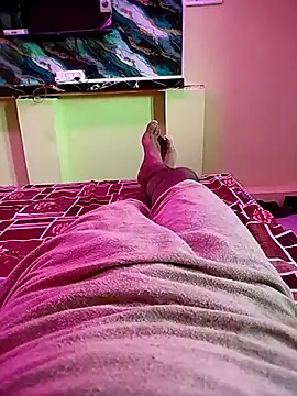 Snapshot of Lust_09_Subh chatting on 10-24-25, 02:32 Lust 09 Subh online show from 10-24-25, 02:32