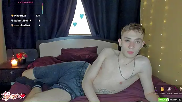 Snapshot of felixcurt69 chatting on 04-22-26, 09:27 felixcurt69 online show from 04-22-26, 09:27