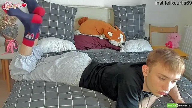 felixcurt69 online show from 06-22-26, 11:18