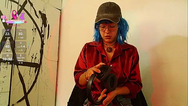 zora blue777 online show from 12-18-25, 08:12