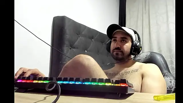 coolfriki online show from 03-07-26, 09:16