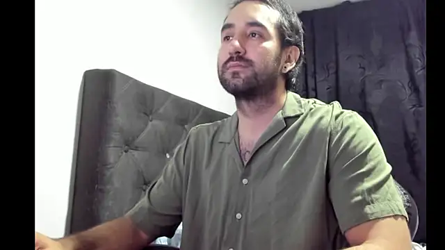 coolfriki online show from 12-20-25, 02:47