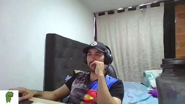 coolfriki online show from 07-17-26, 09:34