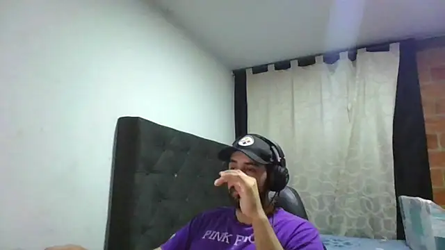 coolfriki online show from 06-22-26, 01:00
