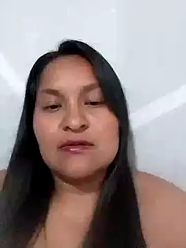 lucia00xx online show from 10-08-25, 02:24