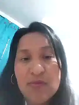 lucia00xx online show from 10-21-25, 09:41