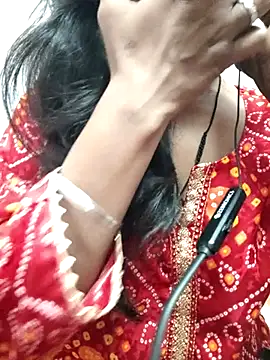 Snapshot of anjali2351 chatting on 07-18-26, 03:31 anjali2351 online show from 07-18-26, 03:31