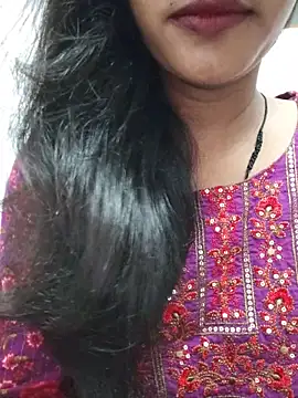 Snapshot of anjali2351 chatting on 06-28-26, 04:24 anjali2351 online show from 06-28-26, 04:24