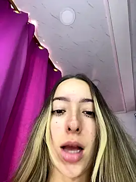 Sophia rouse online show from 10-11-25, 09:05