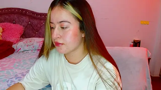 Hanssel tess online show from 11-18-25, 06:33